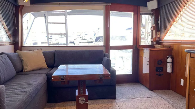 Slide: The Image of 1986 Ocean 38 Super Sport - AQUA MA'AM - 5818735