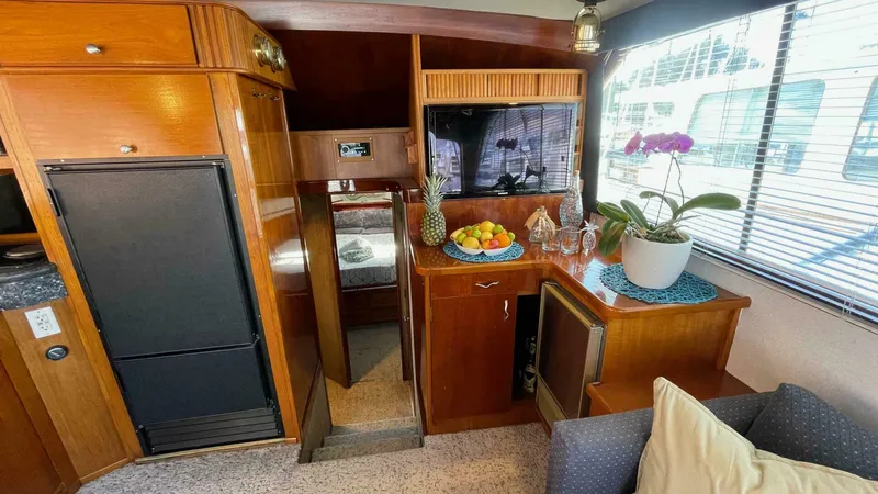 Slide: The Image of 1986 Ocean 38 Super Sport - AQUA MA'AM - 5818738