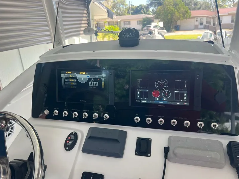 Slide: The Image of Sportsman 232 Platinum Center Console 2021 - 5777621