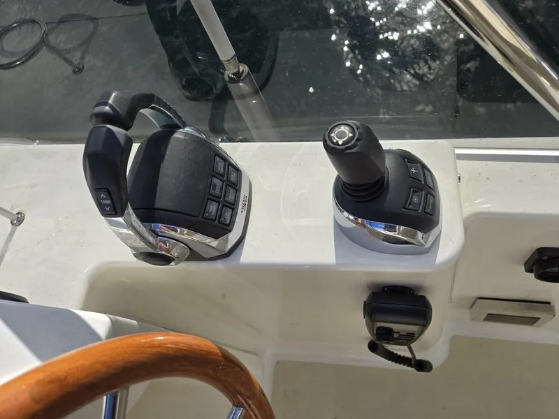 Slide: The Image of Sabre 48 Flybridge 2017 - 5777972