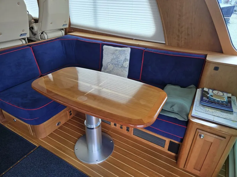 Slide: The Image of Sabre 48 Flybridge 2017 - 5777982