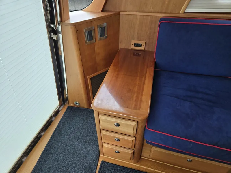 Slide: The Image of Sabre 48 Flybridge 2017 - 5786995