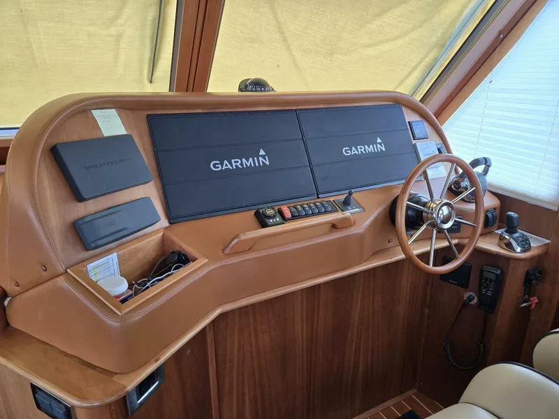 Slide: The Image of Sabre 48 Flybridge 2017 - 5777983