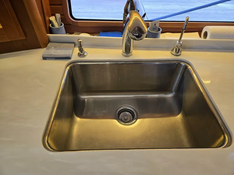 Slide: The Image of Sabre 48 Flybridge 2017 - 5787115