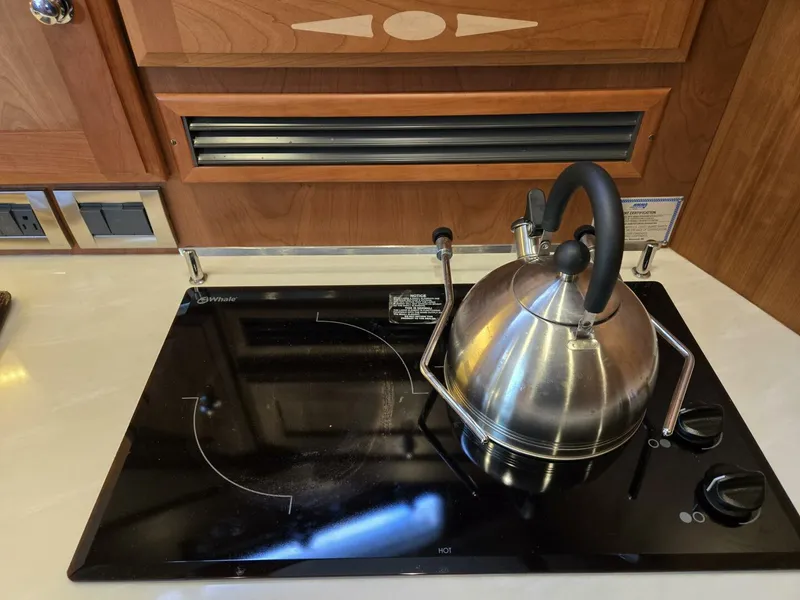 Slide: The Image of Sabre 48 Flybridge 2017 - 5787116