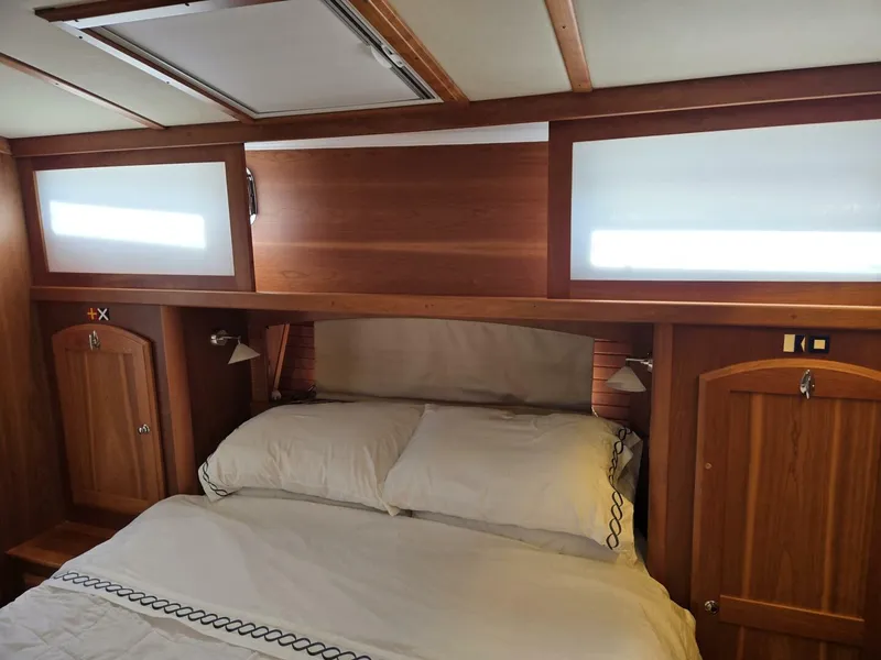 Slide: The Image of Sabre 48 Flybridge 2017 - 5787130