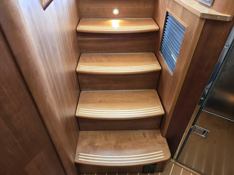 Slide: The Image of Sabre 48 Flybridge 2017 - 5778006