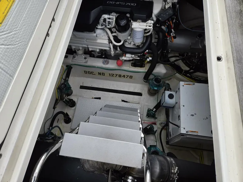 Slide: The Image of Sabre 48 Flybridge 2017 - 5787151