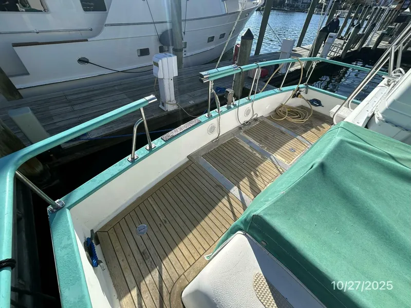 Slide: The Image of 38' Marine Trader aftdeck2 - 5778021