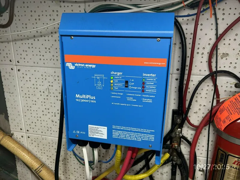 Slide: The Image of 38' Marine Trader inverter - 5778056