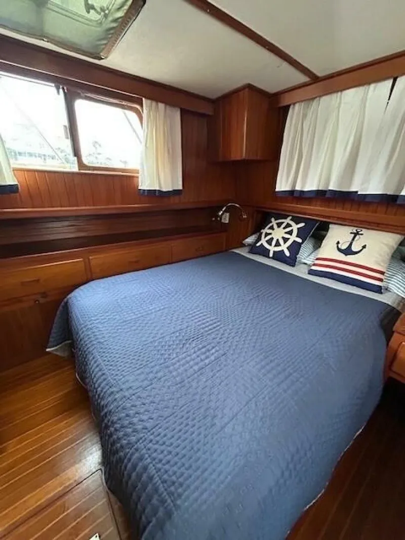 Slide: The Image of Monk 36 1984 - 5778102