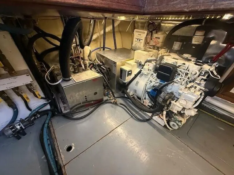 Slide: The Image of Monk 36 1984 - 5778091