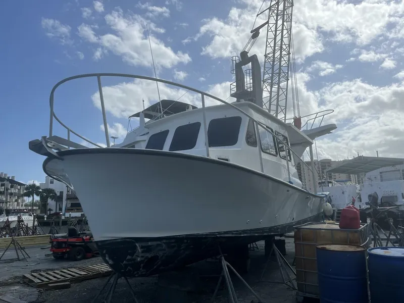 Slide: The Image of Glenn Young 32 Lafite Skiff - 5778408