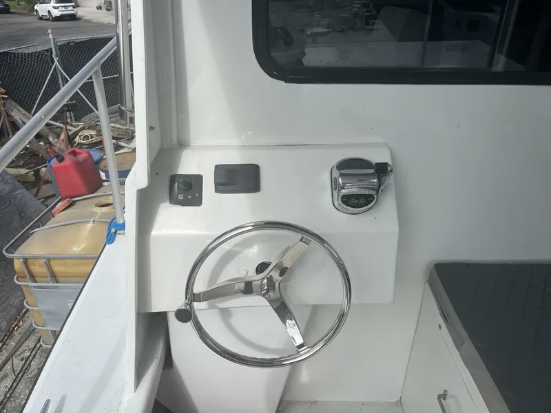 Slide: The Image of Glenn Young 32 Lafite Skiff - 5778413