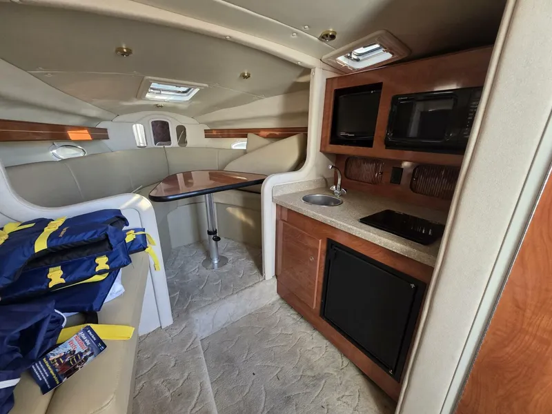 Slide: The Image of Rinker 300 Fiesta Vee 2005 - 5778874