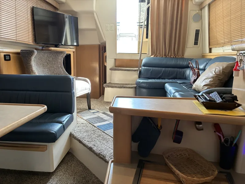 Slide: The Image of Carver Yachts 355 Aft Cabin 1998 - 7767807