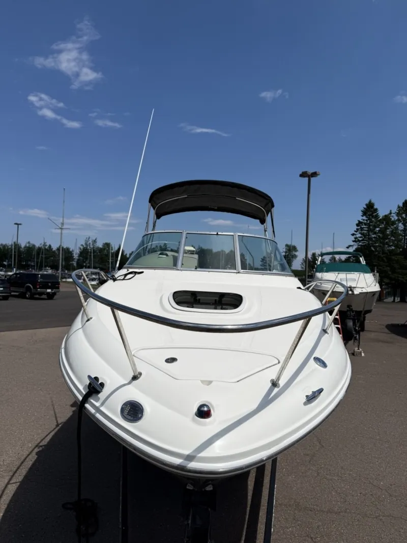Slide: The Image of Sea Ray Sundancer 240 2007 - 6930044