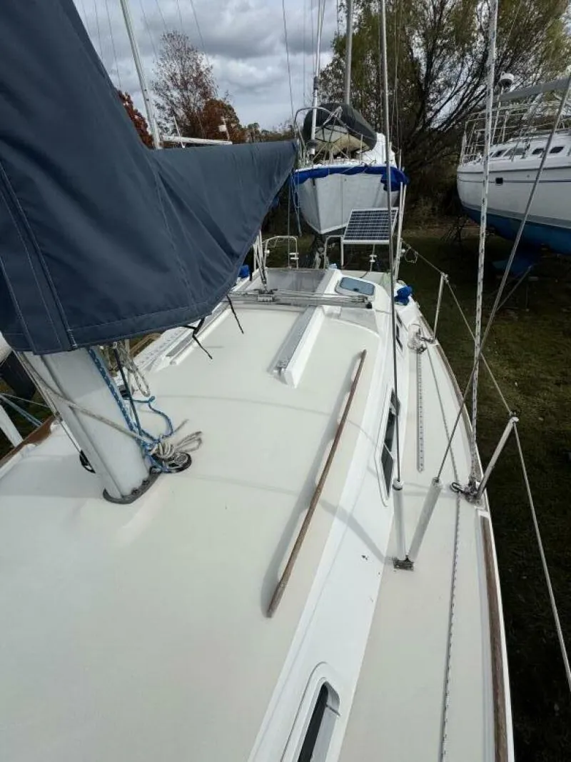 Slide: The Image of Pearson 27 1987 - 5790422