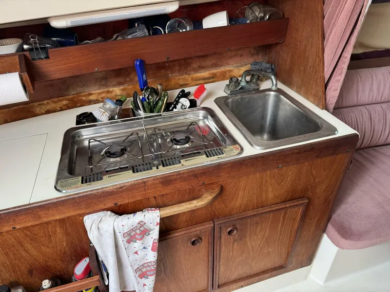 Slide: The Image of Pearson 27 1987 - 5790426