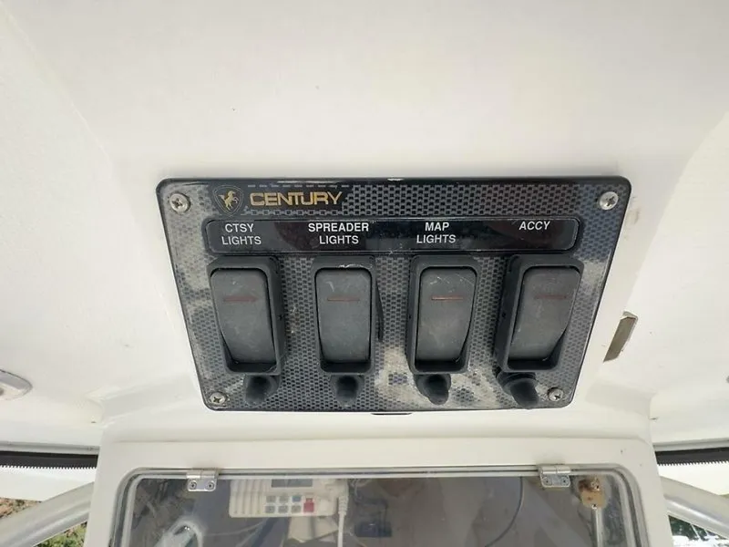 Slide: The Image of 0005451347 - 5780012