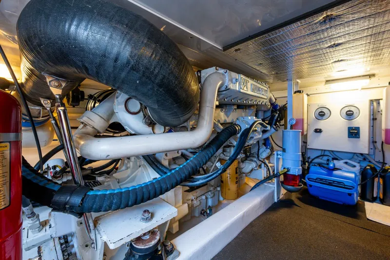 Slide: The Image of Egg Harbor 43 Sport Fisherman 2004 - 5780133