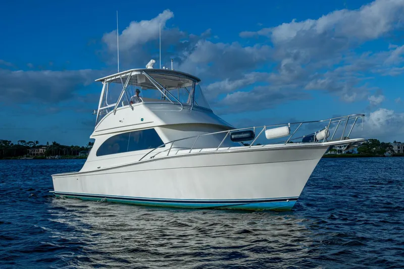 Slide: The Image of Egg Harbor 43 Sport Fisherman 2004 - 5780152