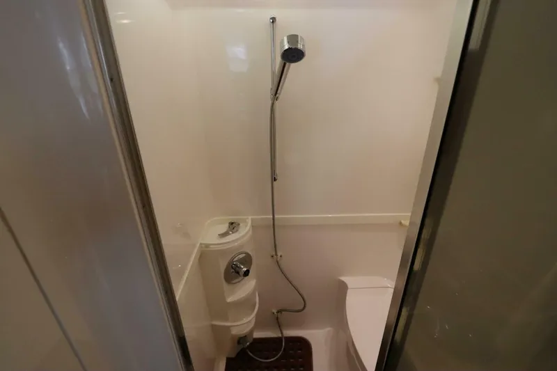 Slide: The Image of Intrepid 430 Sport Yacht 2012 - 5780429