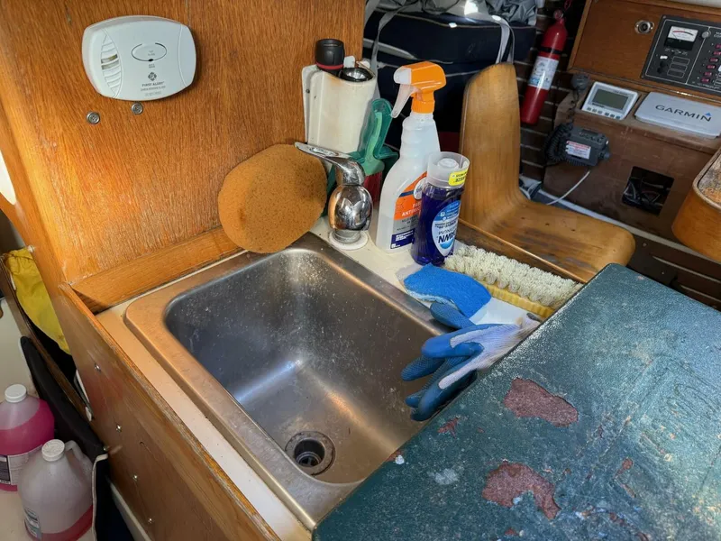 Slide: The Image of Alsberg Brothers Express 37 1986 - 5780475