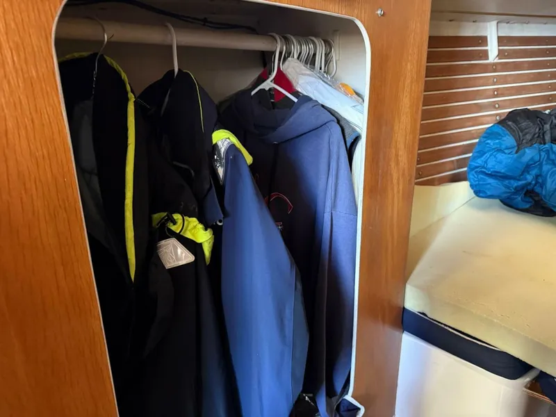 Slide: The Image of Alsberg Brothers Express 37 1986 - 5780493