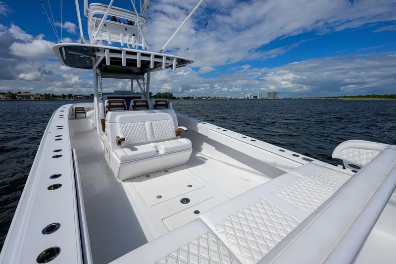 Slide: The Image of Bahama 41 Two Krickets - Cockpit 2022 Bahama 41 Center Console Two Krickets - 5780733