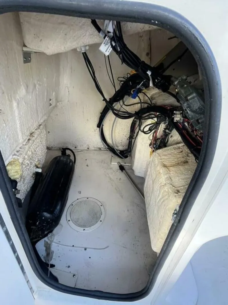 Slide: The Image of Grady-White 180 SPORTSMAN 1999 - 5781108