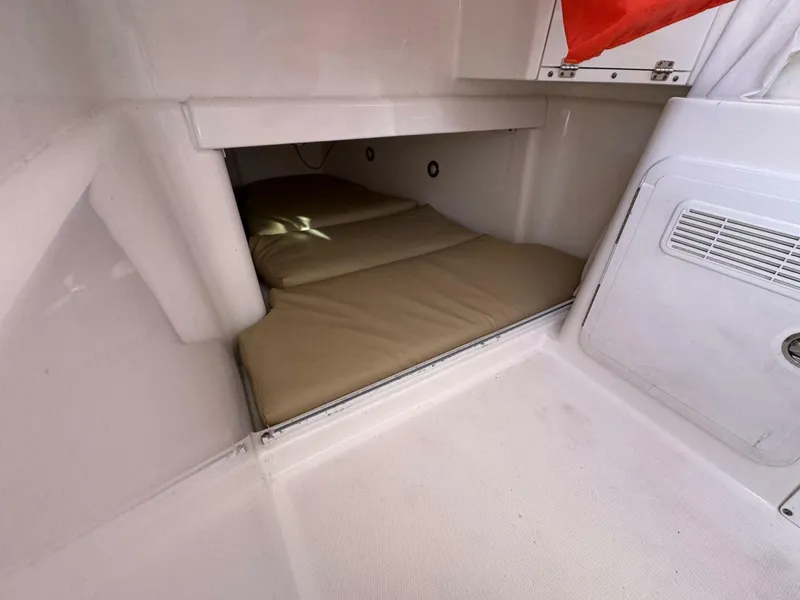 Slide: The Image of Everglades 350 Center Console 2008 - 5781293