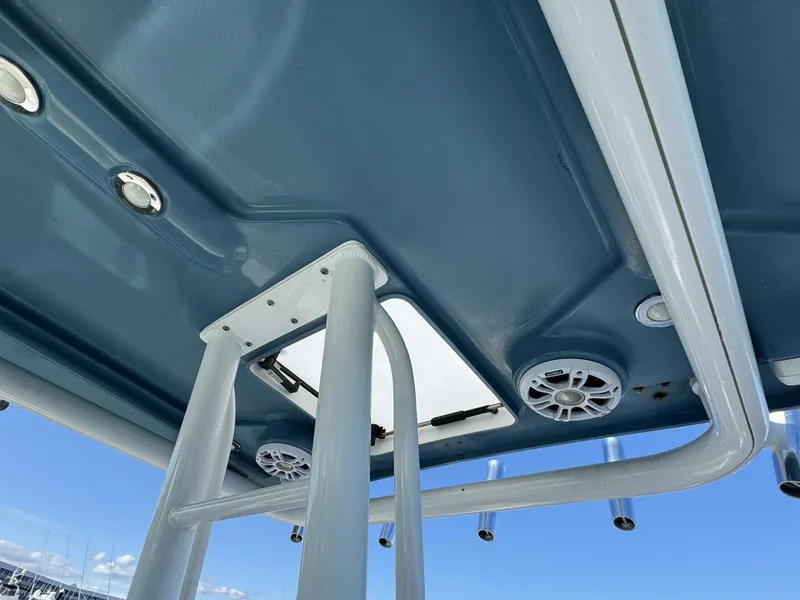 Slide: The Image of Everglades 350 Center Console 2008 - 5781297