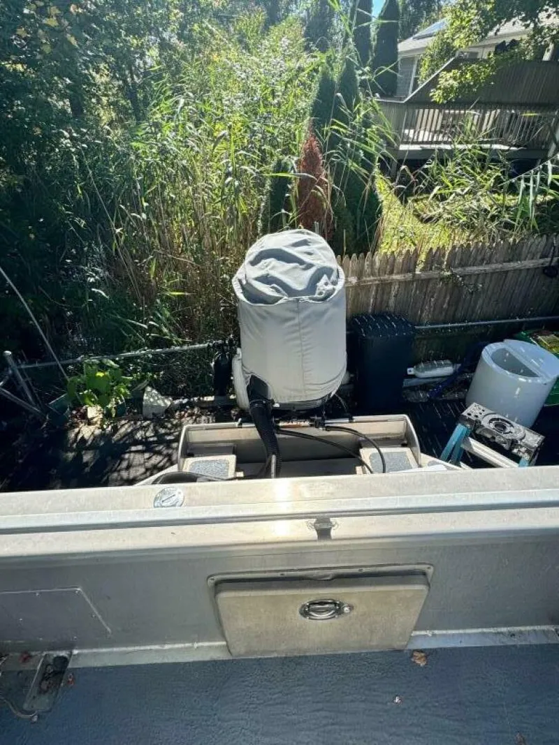 Slide: The Image of Pacific Boats 2325 V 2001 - 5782036