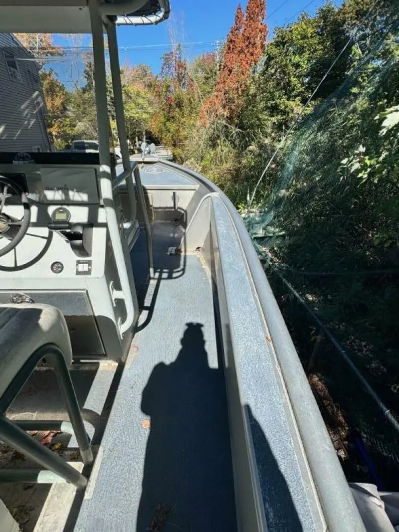 Slide: The Image of Pacific Boats 2325 V 2001 - 5782035