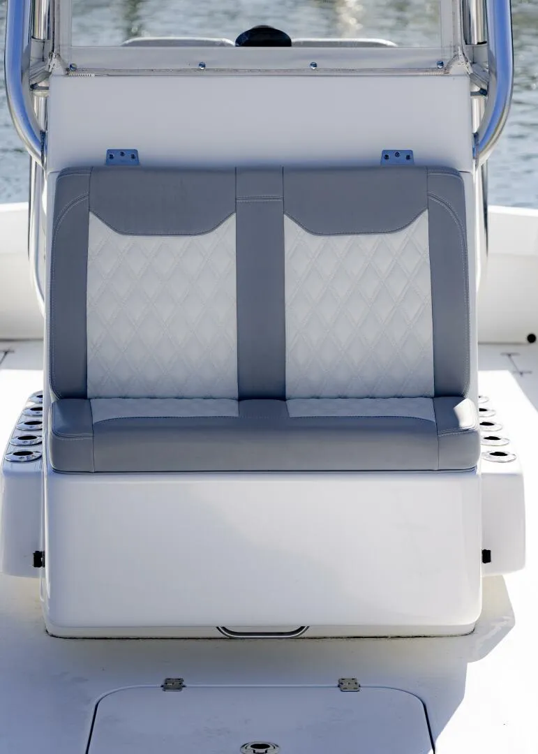 Slide: The Image of Conch 27CC 2022 - 5782185