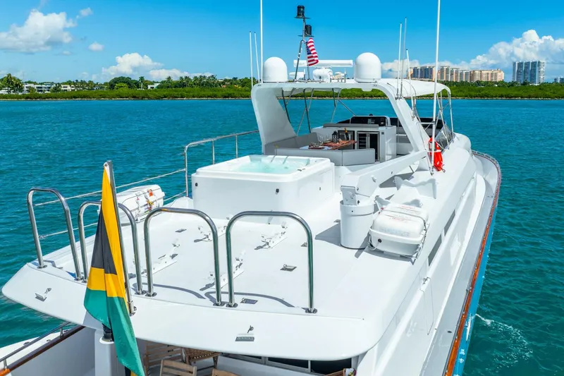 Slide: The Image of Maiora Raised Pilothouse 1991 - 5782554