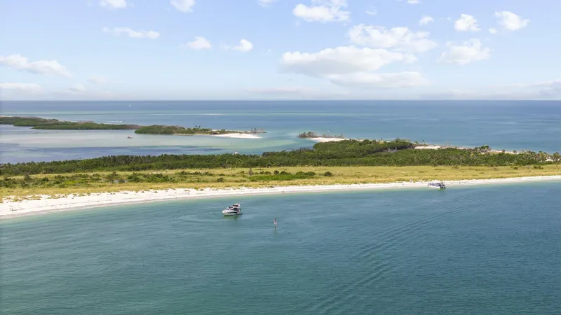 Slide: The Image of Galeon 470 Sky 2022 - 5782623