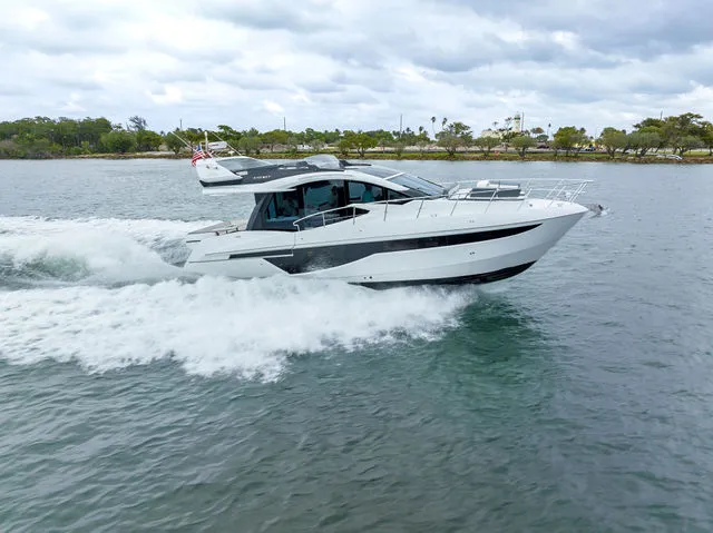 Slide: The Image of Galeon 470 Sky 2022 - 61