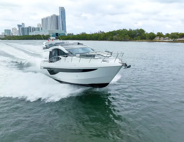 Slide: The Image of Galeon 470 Sky 2022 - 62