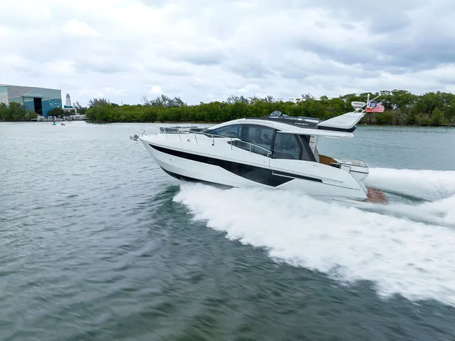 Slide: The Image of Galeon 470 Sky 2022 - 63