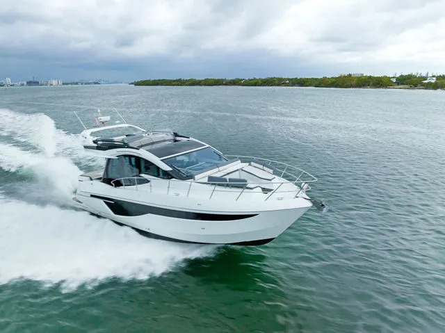 Slide: The Image of Galeon 470 Sky 2022 - 65