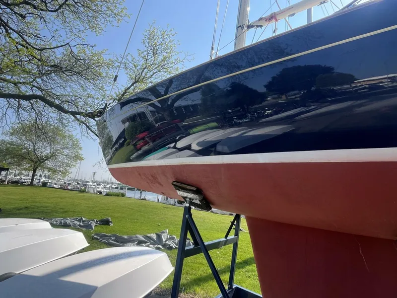 Slide: The Image of Alerion Alerion 2004 - 5991592