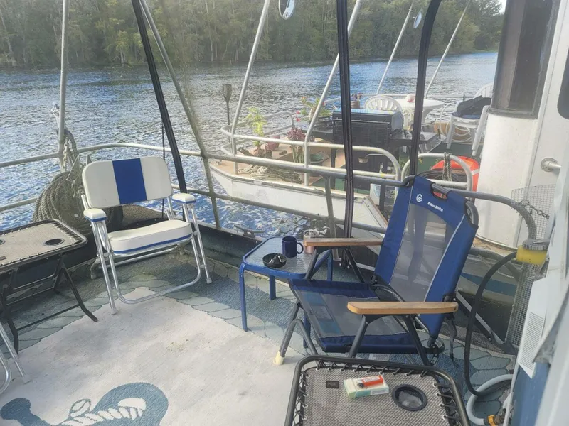 Slide: The Image of Hilburn 4412 1984 - 5793068