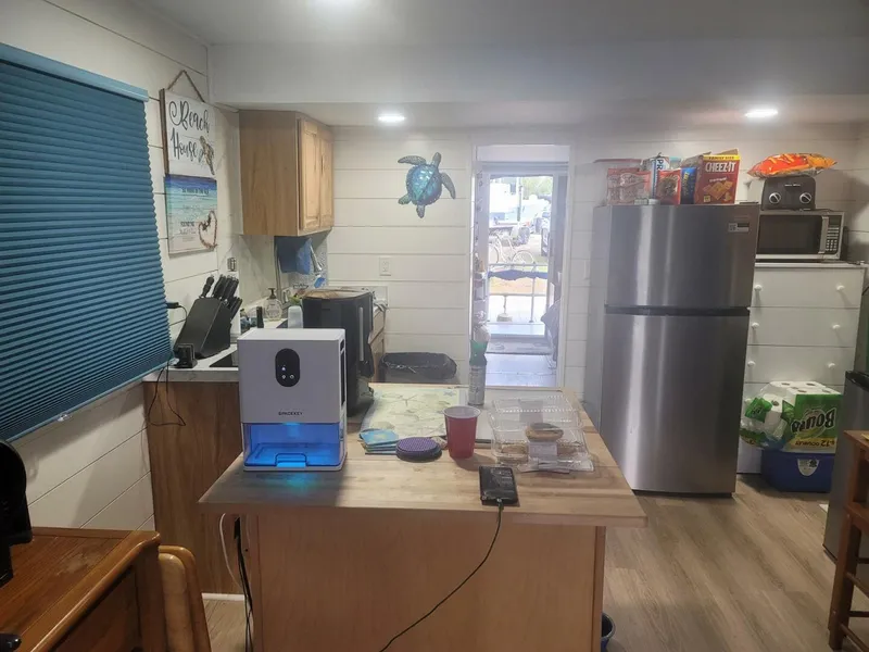 Slide: The Image of Hilburn 4412 1984 - 5793042