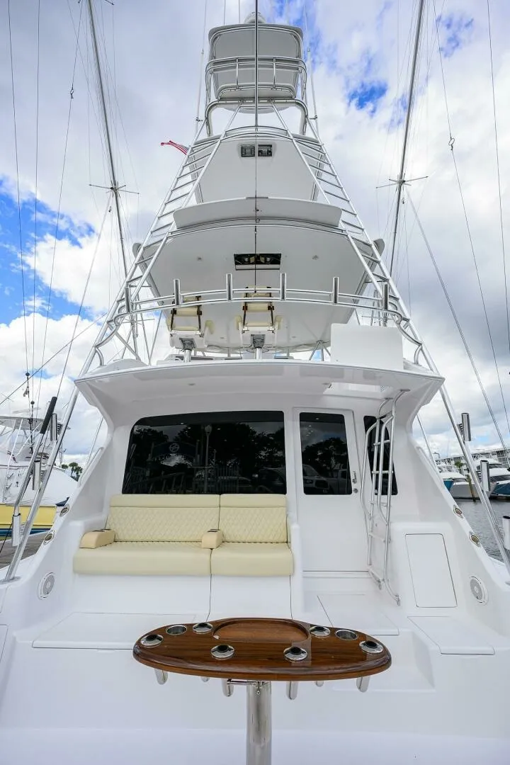 Slide: The Image of Viking 56 MATTER OF TIME - Cockpit 2004 Viking 56 MATTER OF TIME - 7652213
