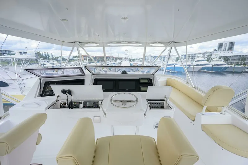 Slide: The Image of Viking 56 MATTER OF TIME - Flybridge - Helm 2004 Viking 56 MATTER OF TIME - 7652197
