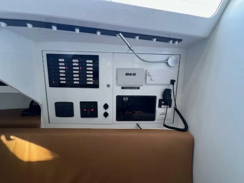 Slide: The Image of Neo Roma 430 2024 - 5783156