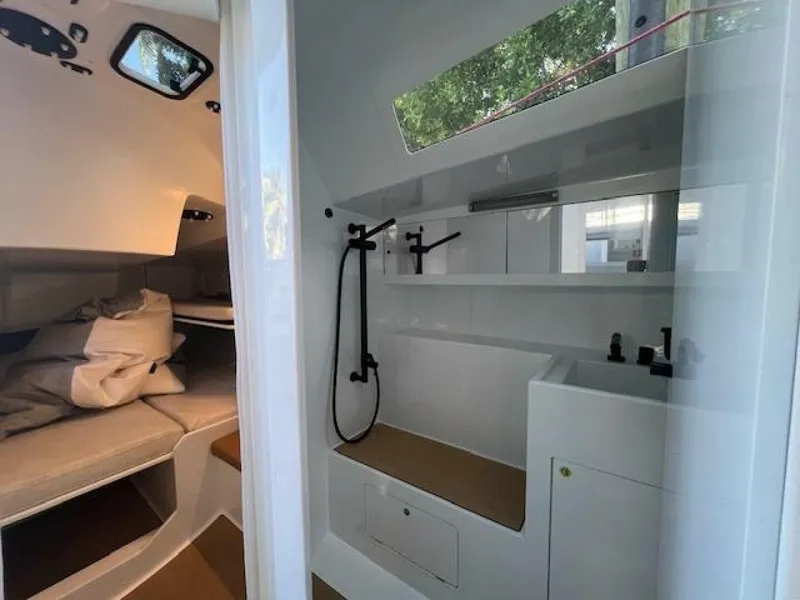 Slide: The Image of Neo Roma 430 2024 - 5783158