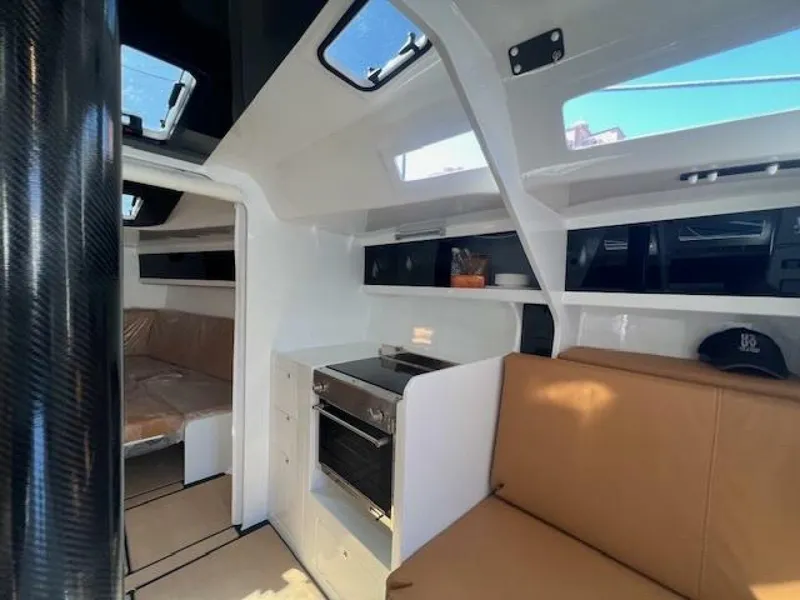 Slide: The Image of Neo Roma 430 2024 - 5783161